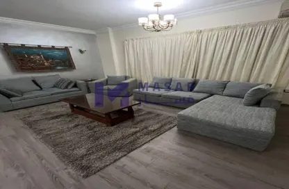 Apartment - 3 Bedrooms - 2 Bathrooms for rent in Leila Mourad St. - El Yasmeen 5 - El Yasmeen - New Cairo City - Cairo