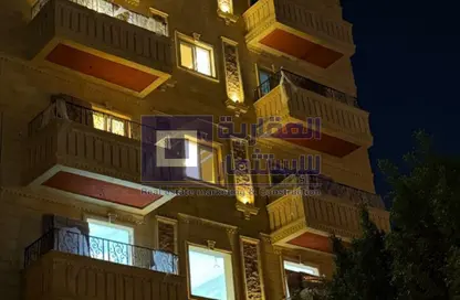 شقة - 3 غرف نوم - 2 حمامات للبيع في الحي الرابع - مدينة 6 أكتوبر - الجيزة