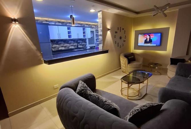 8388272 - Property Image 3