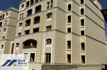 Apartment - 2 Bedrooms - 2 Bathrooms for sale in Aria Compound - 5th Settlement Compounds - The 5th Settlement - New Cairo City - Cairo