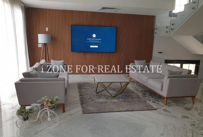 8472355 - Property Image 2