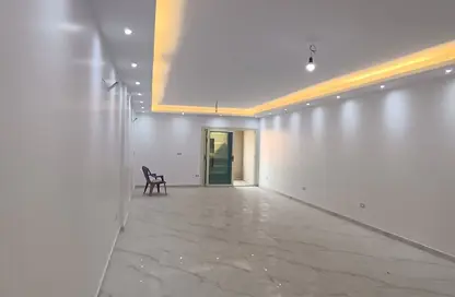 شقة - 3 غرف نوم - 3 حمامات للايجار في شارع ال ٩٠ الجنوبي - شارع التسعين الجنوبي - التجمع الخامس - مدينة القاهرة الجديدة - القاهرة