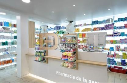 Medical Facility - Studio - 2 Bathrooms for sale in Bank Center Street - South Teseen St. - The 5th Settlement - New Cairo City - Cairo