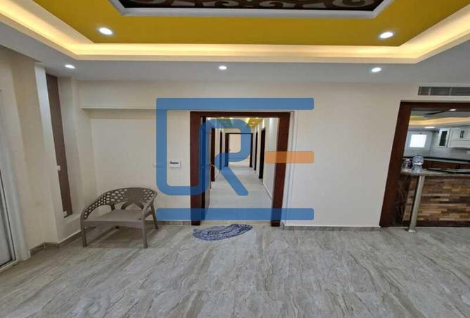 8015504 - Property Image 3
