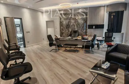 Office Space - Studio - 2 Bathrooms for rent in One Ninety Mall - South Teseen St. - The 5th Settlement - New Cairo City - Cairo