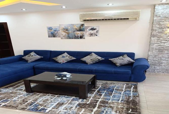 8221164 - Property Image 2