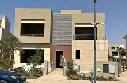 فيلا - 4 غرف نوم - 5 حمامات للبيع في ذا كراون - طريق مصر اسكندرية الصحراوي - مدينة 6 أكتوبر - الجيزة