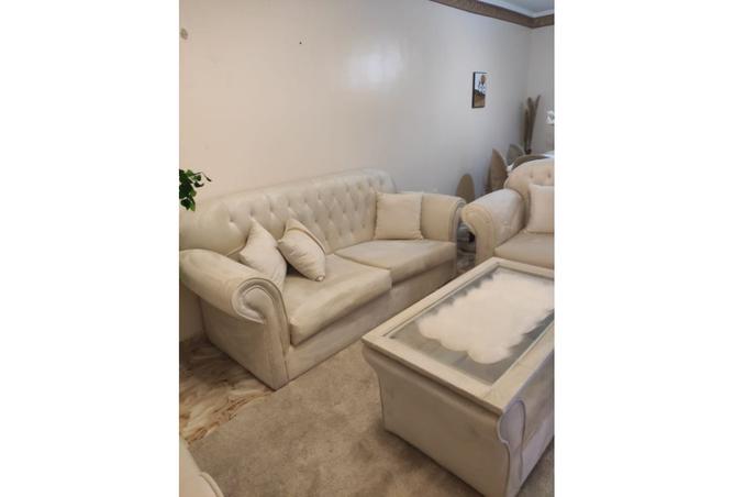 8120211 - Property Image 2