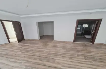 شقة - 4 غرف نوم - 4 حمامات للبيع في جولز - طريق مصر اسكندرية الصحراوي - مدينة 6 أكتوبر - الجيزة شقة - 4 غرف نوم - 4 حمامات للبيع في جولز - طريق مصر اسكندرية الصحراوي - مدينة 6 أكتوبر - الجيزة