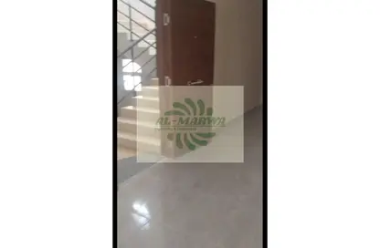 شقة - 3 غرف نوم - 2 حمامات للايجار في الحي الثامن - الشيخ زايد - الجيزة