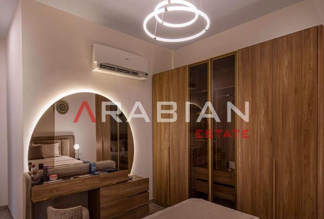 8427932 - Property Image 2