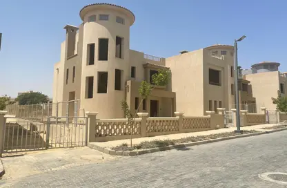 Villa - 3 Bedrooms - 4 Bathrooms for sale in Palm Hills Golf Extension - Al Wahat Road - 6 October City - Giza