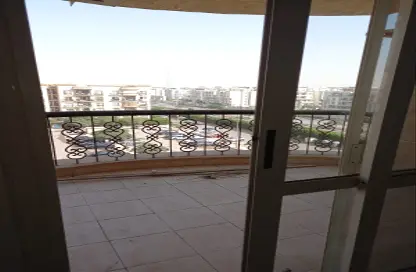 Apartment - 3 Bedrooms - 2 Bathrooms for sale in El Rehab Extension - Al Rehab - New Cairo City - Cairo
