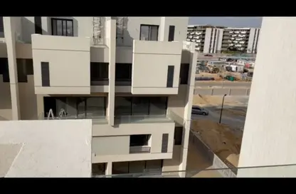دوبلكس - 3 غرف نوم - 4 حمامات للبيع في كمبوند البروج - كمبوندات الشروق - مدينة الشروق - القاهرة