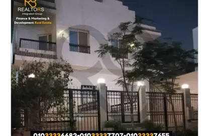 Villa - 4 Bedrooms - 2 Bathrooms for sale in Northern Expansions - 6 October City - Giza