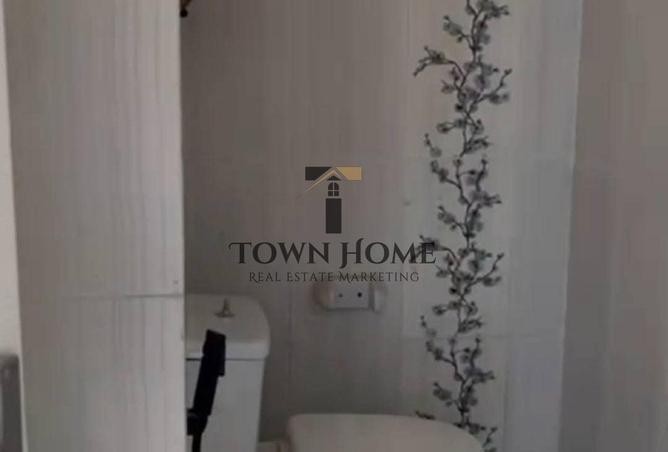 8211720 - Property Image 2