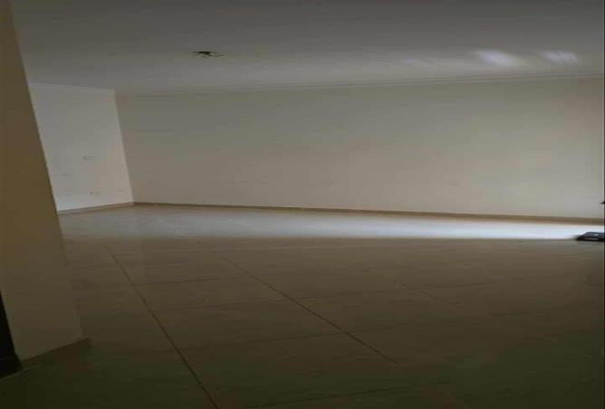 8008344 - Property Main Image