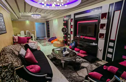 Apartment - 3 Bedrooms - 2 Bathrooms for sale in Miami - Hay Awal El Montazah - Alexandria Apartment - 3 Bedrooms - 2 Bathrooms for sale in Miami - Hay Awal El Montazah - Alexandria