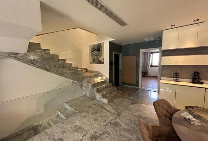 8100828 - Property Image 3