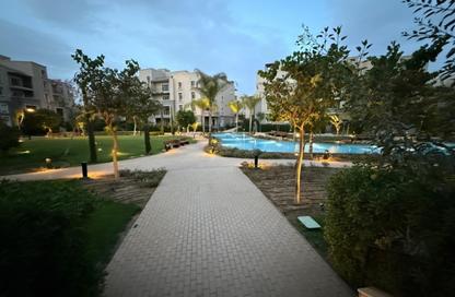 Apartment - 2 Bedrooms - 3 Bathrooms for sale in October Plaza - 6 October Compounds - 6 October City - Giza
