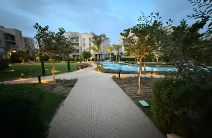 شقة - 2 غرف نوم - 3 حمامات للبيع في أكتوبر بلازا - كمبوندات 6 أكتوبر - مدينة 6 أكتوبر - الجيزة