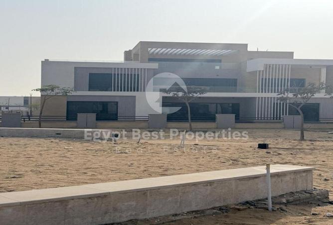 8353421 - Property Image 3