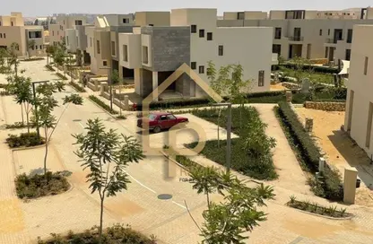 Villa - 3 Bedrooms - 3 Bathrooms for sale in O West - 6 October Compounds - 6 October City - Giza