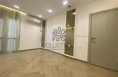 Apartment - 4 Bedrooms - 3 Bathrooms for sale in Eastown - 5th Settlement Compounds - The 5th Settlement - New Cairo City - Cairo