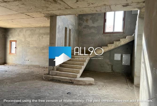 8235722 - Property Image 2