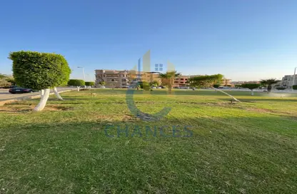 Apartment - 3 Bedrooms - 2 Bathrooms for sale in Ismail Yassin St. - The 1st Settlement - New Cairo City - Cairo