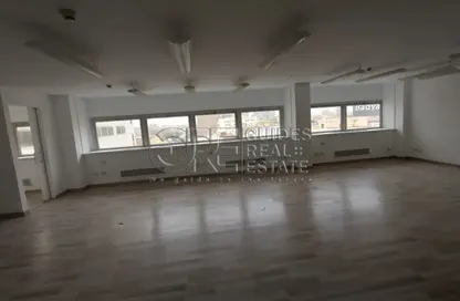 مساحات مكتبية - استوديو - 2 حمامات للايجار في شارع ابو الفدا - الزمالك - القاهرة