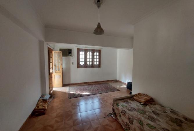 8008377 - Property Image 2