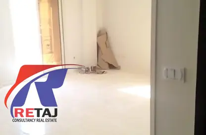 Apartment - 3 Bedrooms - 2 Bathrooms for rent in Mohamed Naguib Axis - Abou El Houl - New Cairo City - Cairo