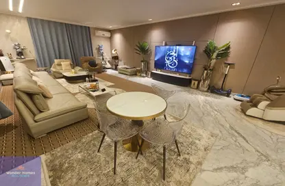 سطح - 3 غرف نوم - 4 حمامات للايجار في نفق زهراء المعادي - دجلة - حي المعادي - القاهرة