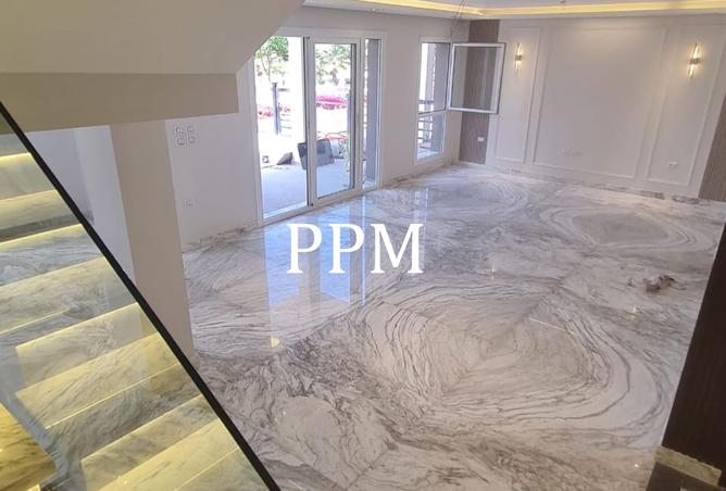 8317099 - Property Image 3