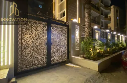 شقة - 4 غرف نوم - 3 حمامات للبيع في البوابة الثالثة القديمة - خفرع - حدائق الاهرام - الجيزة