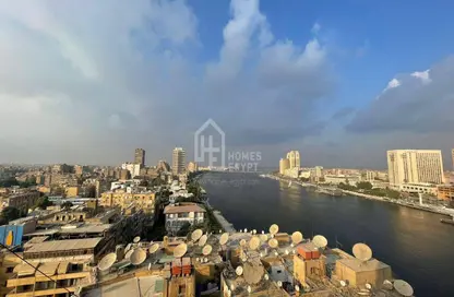 شقة - 6 غرف نوم - 5 حمامات للايجار في شارع محمد مظهر - الزمالك - القاهرة