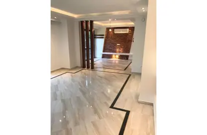 دوبلكس - 3 غرف نوم - 3 حمامات للايجار في ايستاون - كمبوندات التجمع الخامس - التجمع الخامس - مدينة القاهرة الجديدة - القاهرة