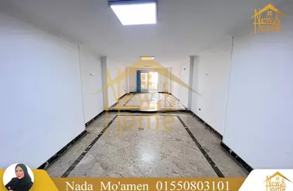 Apartment - 3 Bedrooms - 2 Bathrooms for rent in Mohamed Fawzy Moaz St. - Smouha - Hay Sharq - Alexandria