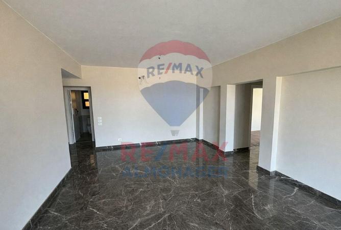 8447193 - Property Image 2