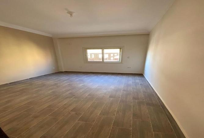 7983520 - Property Image 3
