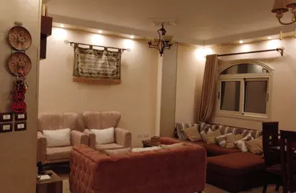 Apartment - 2 Bedrooms - 1 Bathroom for sale in Gardenia Mall St. - The 1st Settlement - New Cairo City - Cairo