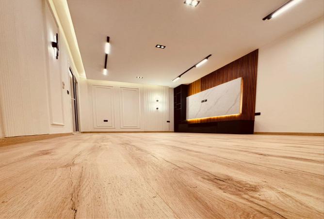 7972405 - Property Main Image