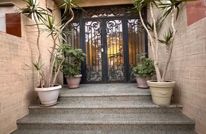 Apartment - 3 Bedrooms - 2 Bathrooms for sale in 7th District - Sheikh Zayed City - Giza