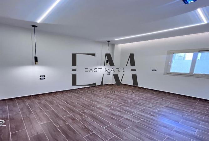 8260855 - Property Image 2