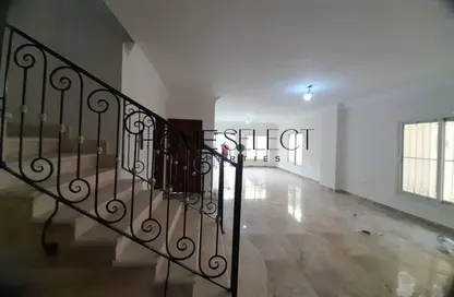 Duplex - 5 Bedrooms - 4 Bathrooms for rent in Touristic Zone 4 - Touristic Zone - Al Motamayez District - 6 October City - Giza