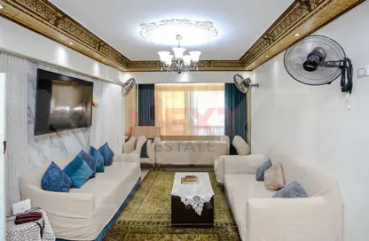 Apartment - 3 Bedrooms - 2 Bathrooms for sale in Smouha - Hay Sharq - Alexandria