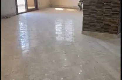 Apartment - 3 Bedrooms - 3 Bathrooms for sale in Al Hadaba Al Olya - Mokattam - Cairo