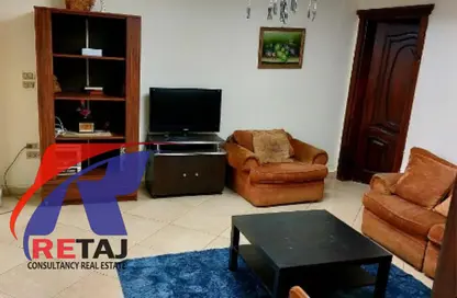 Apartment - 2 Bedrooms - 1 Bathroom for rent in Anwar Al Mufti St. - 1st Zone - Nasr City - Cairo