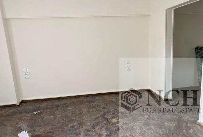 8279235 - Property Image 3